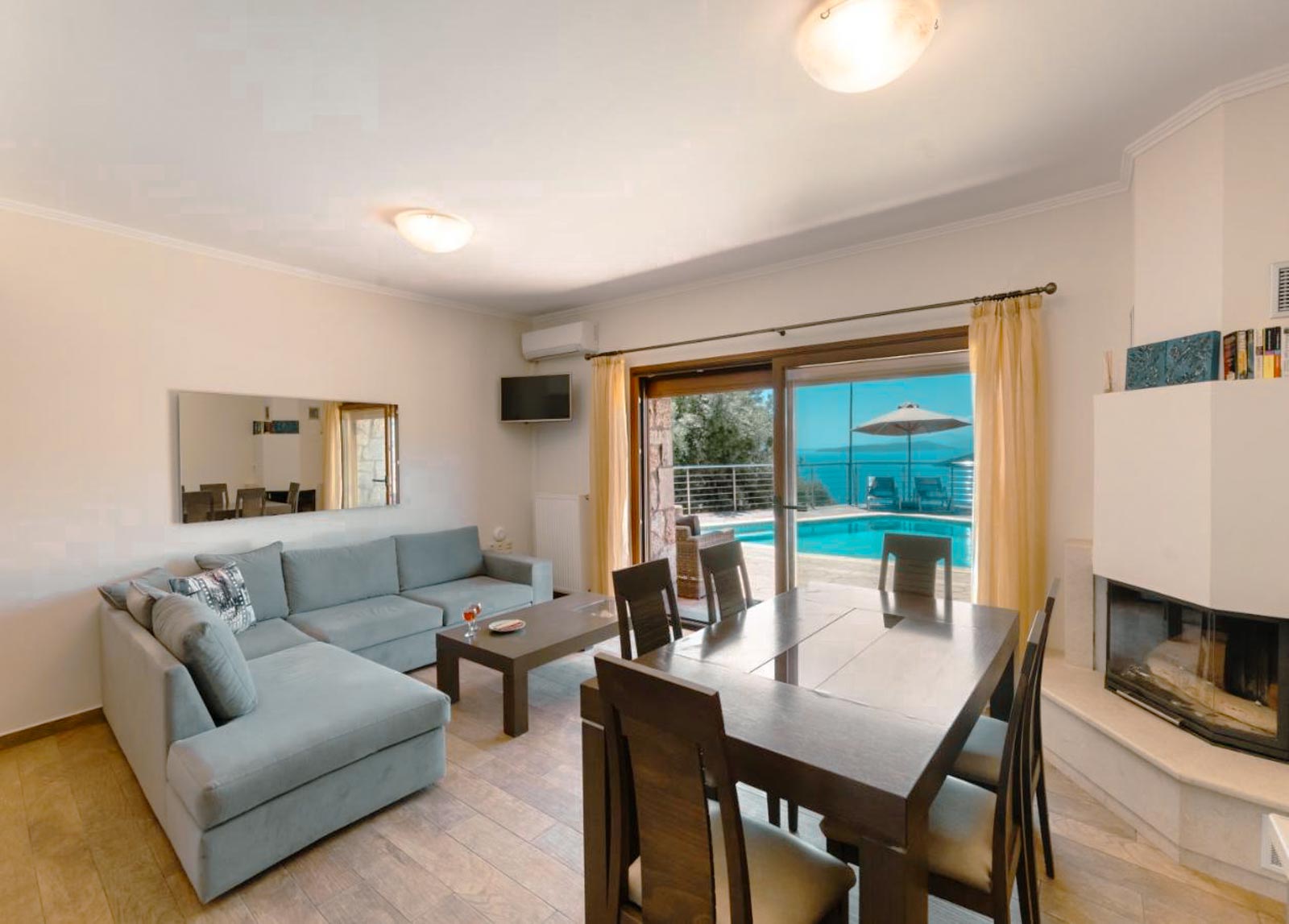 Open Plan Living and Dining Area